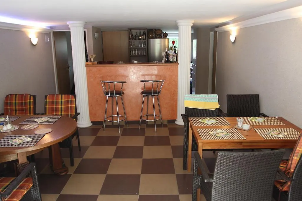 Villa Anastazis - Penzion Eden Karlsbad 0*,