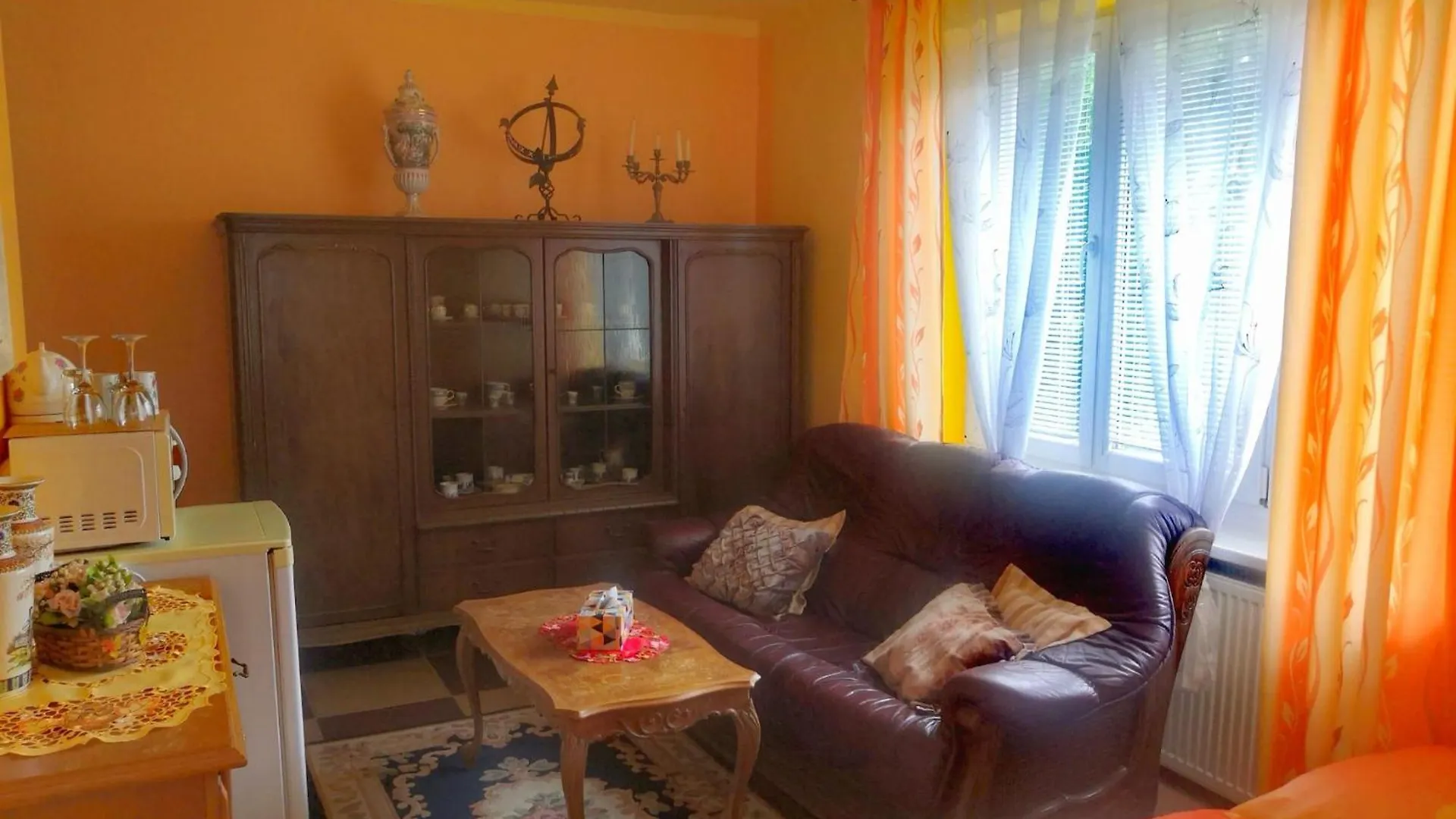 Gasthof Villa Anastazis - Penzion Eden Karlsbad
